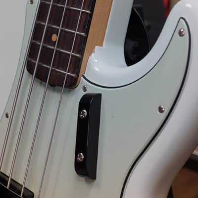 Fender American Vintage '63 Precision Bass 2013 Olympic White image 11