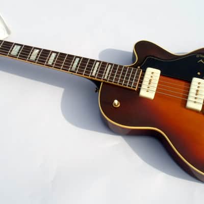Guild Aristocrat M-75 NOS Unsold Condition Vintage Museum Condition 1960 Sunburst image 4