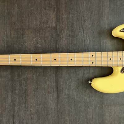 Fender Player Jazz Bass with Maple Fretboard 2018 - 2024 - Buttercream Reliced image 4