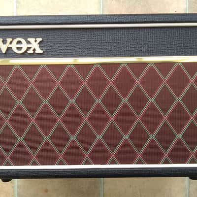Vox Pathfinder 10 10-Watt 1x6.5" Guitar Amp 2002 - Present - Black image 1
