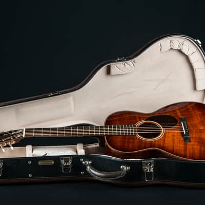 Santa Cruz 00 All Figured Koa Sunburst Custom Used (2023) image 25
