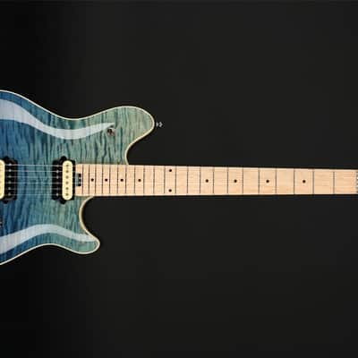 Peavey HP2 Electric Guitar Tremolo in Deep Ocean #OARCCA0300626 image 4