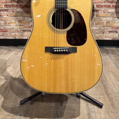 Martin HD-28E image 3