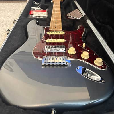 Anderton’s Exclusive Fender Player Plus Stratocaster HSS FSR with 12” Radius Roasted Maple Neck Shawbucker & Pure Vintage 65 US Pickups 2022 Charcoal Frost Metallic image 7