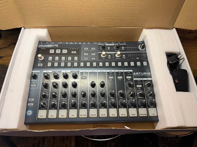 Arturia DrumBrute 2017 - 2021 - Black image 1