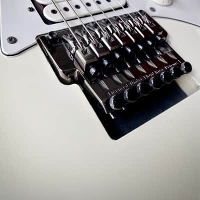 Ibanez UV7PWH Universe 1990 – First Year – Steve Vai – Collector Grade image 3