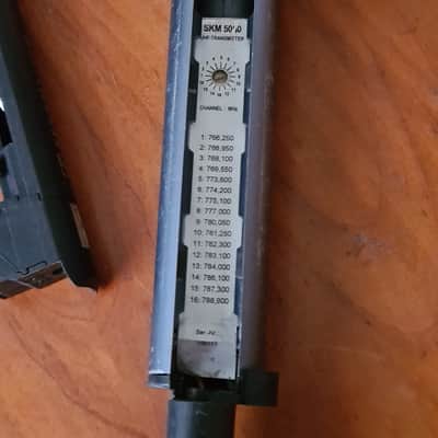 Sennheiser Sennheiser SKM 5000 Wireless Handheld Transmitter 766.250–788.900 MHz Profes image 2