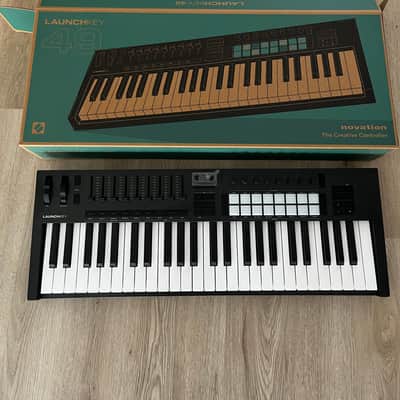 Novation Launchkey 49 MKIV MIDI Keyboard Controller 2024 - Present - Black image 1