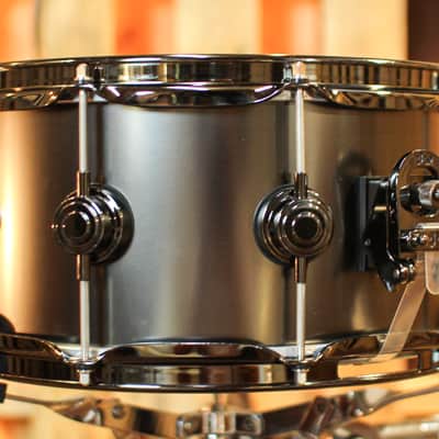 DW 6.5x14 Collector's Satin Black over Brass w/ Black Nickel Snare Drum - DRVD6514SVNBK image 2