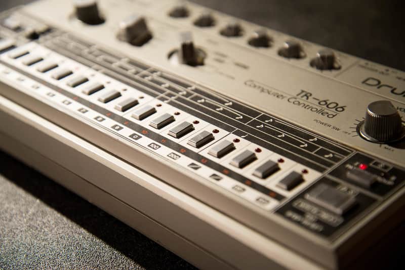 Roland TR-606 Drumatix Analog Drum Machine image 5