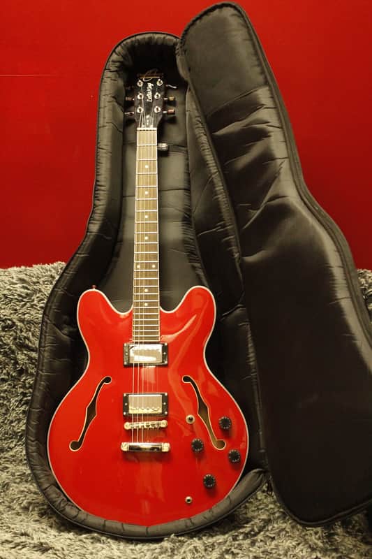 Oscar Schmidt/Washburn OE30 Delta King Semi Hollow Cherry Red