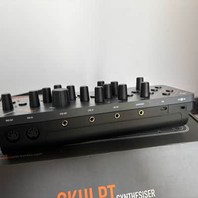Modal Electronics Skulpt 4-Voice Analog Synthesizer 2018 - 2020 - Black image 4