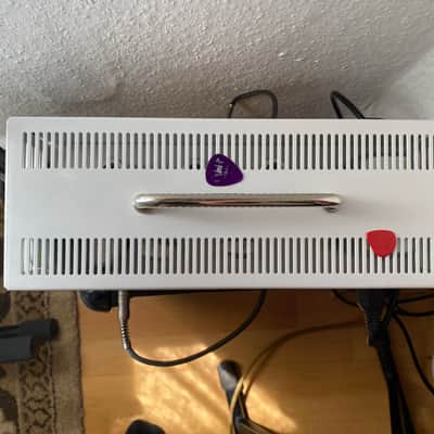 Orange Rocker 15 Terror 2-Channel 15-Watt Guitar Amp Head 2018 - Present - White image 3