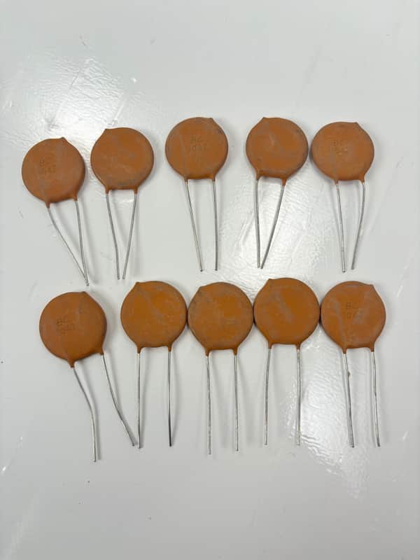 23mm Ceramic Disc Capacitor 0.1uF 500V  Never used Old stock-10 pieces image 1