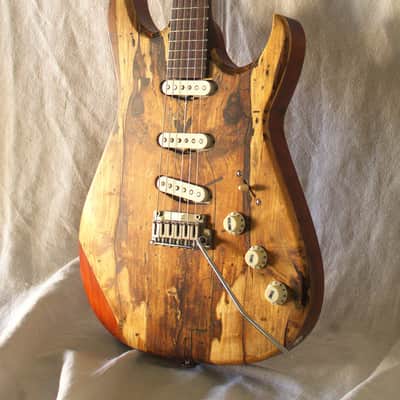Bhakatt Double Cut 2026 - Body Polyurethanes neck oil finish, beautiful figure wood image 5