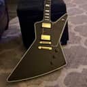 Gibson Explorer Custom 2021 - 2026 - Ebony Gloss