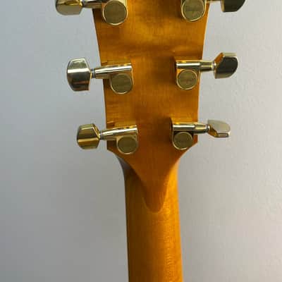 Taylor 614ce with ES1.3 Electronics 2010 - Natural image 6