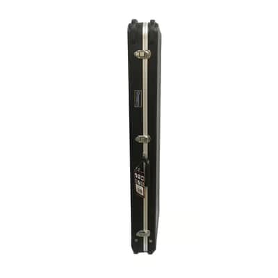 Deluxe Molded Rectangle Case For Bass Guitars image 3