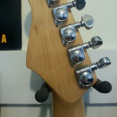 Metallic Red Washburn X20 Pro (Corrected) Electric Guitar -  please read first image 12