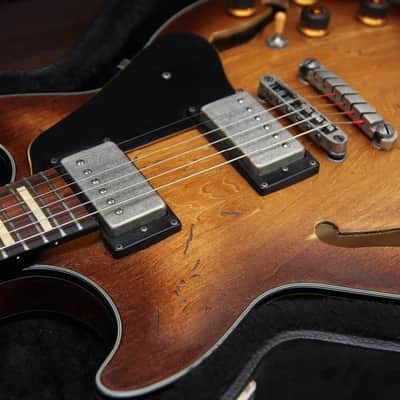 Ibanez AMV10A TCL Artcore Vintage Hollow Body Distressed Tobacco