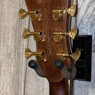 D'Angelico Excel Gramercy Acoustic/Electric Vintage Sunburst Hard Shell Case Included plus Extras ! image 14