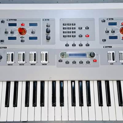 Hartmann Neuron Synthesizer Beautiful Condition image 1