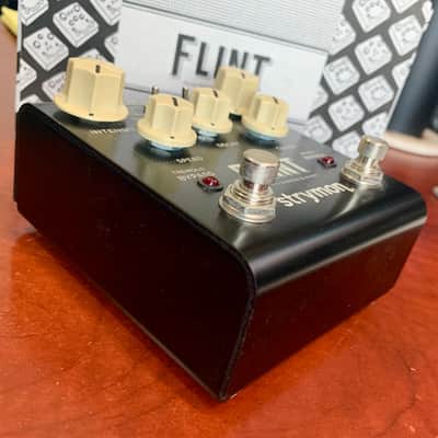 Strymon Flint Reverb and Tremolo V1 2012 - 2022 - Black with White Knobs image 5