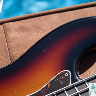 Road Warrior! - 5 String Fender J Craft JBV - '62 Style Jazz Bass Reissue - Crafted in Japan - Pro Set Up w Perfect Frets/Action/Intonation - MOJO Drip 100% image 12