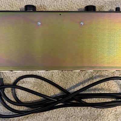 Furman PL-Tuner Power Conditioner with guitar tuner image 2