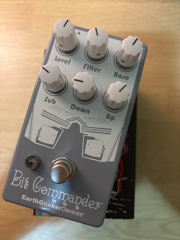 EarthQuaker Devices Bit Commander Analog Octave Synth 2011 - 2017 - Various image 1