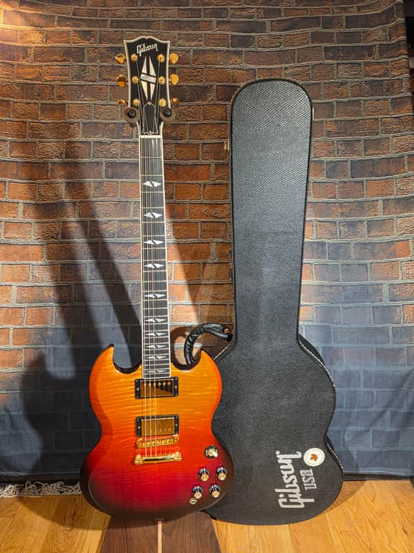 Gibson 2005 SG Supreme Lava Burst w/ OHSC