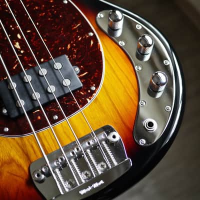 Musicman Stingray BFR 2009 Limited Edition Bass "Rosewood Neck" like new! image 4