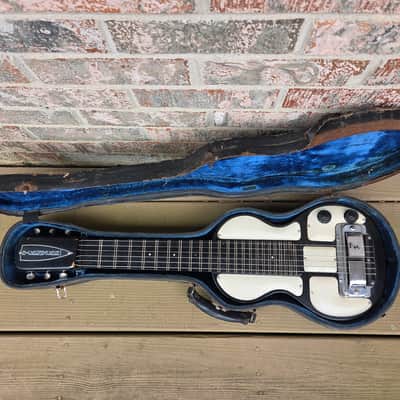 Vintage 1950 Rickenbacker Model B Bakelite Lap Steel Guitar w/ Hardshell Case! image 2