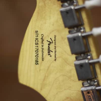 Squier Vintage Modified Mustang - Fiesta Red image 11