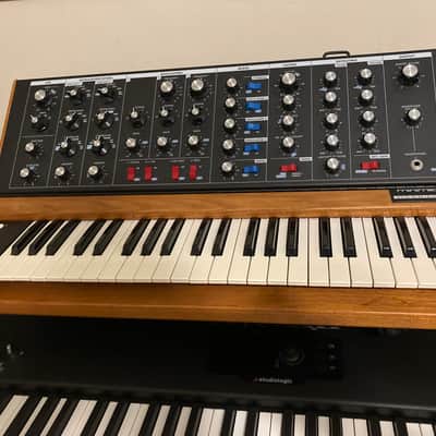 Moog Minimoog Voyager Old School 44-Key Monophonic Synthesizer 2008 - 2009 - Ash Cabinet