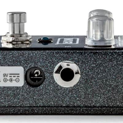 MXR M307 Layers Trigger Sustain Octave Electric Guitar Effects Pedal image 2