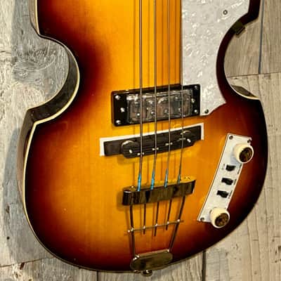NEW Hofner Ignition BB Violin Bass - Sunburst, In Stock and Ships Fast! image 3