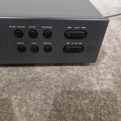 NAD C 520 - CD Player - Silver/Grey - Spares or Repair w/ Manual And Remote image 9