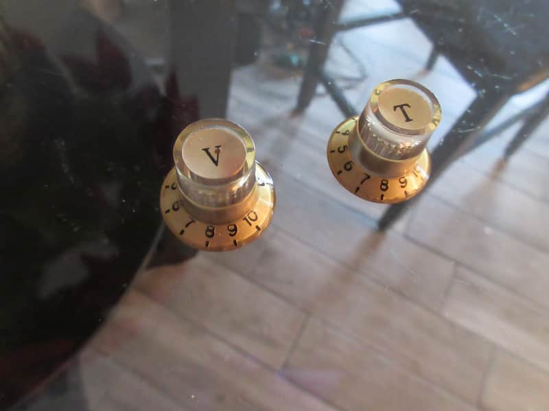 Vintage 1960s Pair Univox Gold Guitar Knobs Japan Fits Teisco image 1