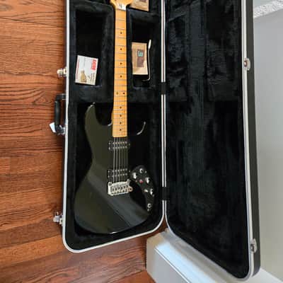 G&L F-100 1982 - Black image 12