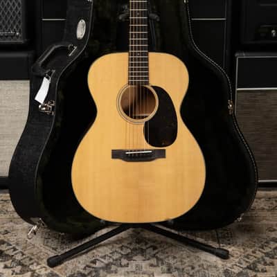 Martin 000-18 Standard Series Acoustic Guitar with Hardshell Case image 17