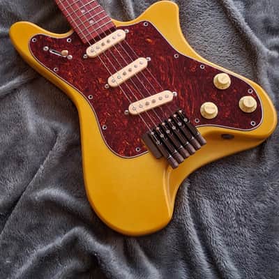 Neocas+er | Al Cobb Luthier handmade, classic-styled, vintage-inspired, headless, multiscale guitar image 4