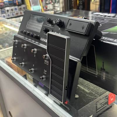 Line 6 POD Go Wireless Multi Effect & Amp Modeler - (Used) image 3