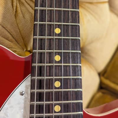 Reverend Buckshot with Rosewood Neck 2024 - Party Red image 5