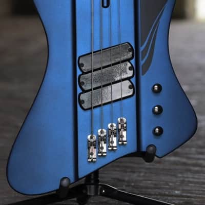 Dingwall D-Roc Standard 4-string – Blue To Purple Colorshift image 1