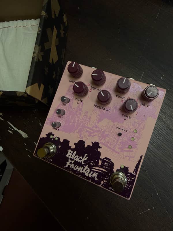 Old Blood Noise Endeavors Black Fountain Stereo