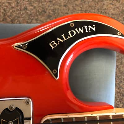 Must sell ... Price drop !!! Baldwin Baby Bison w/Rezotube  1965 Bass with CASE image 7