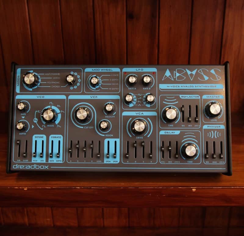 Dreadbox Abyss 4-Voice Analog Synthesizer | Reverb Dreadbox Abyss 4-Voice Analog Synthesizer | Reverb