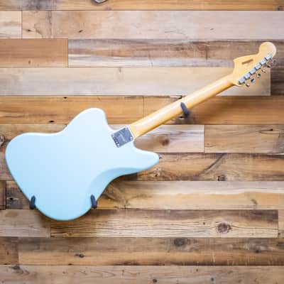 Squier FSR Classic Vibe '70s Jaguar Electric Guitar, Daphne Blue U283632 image 8