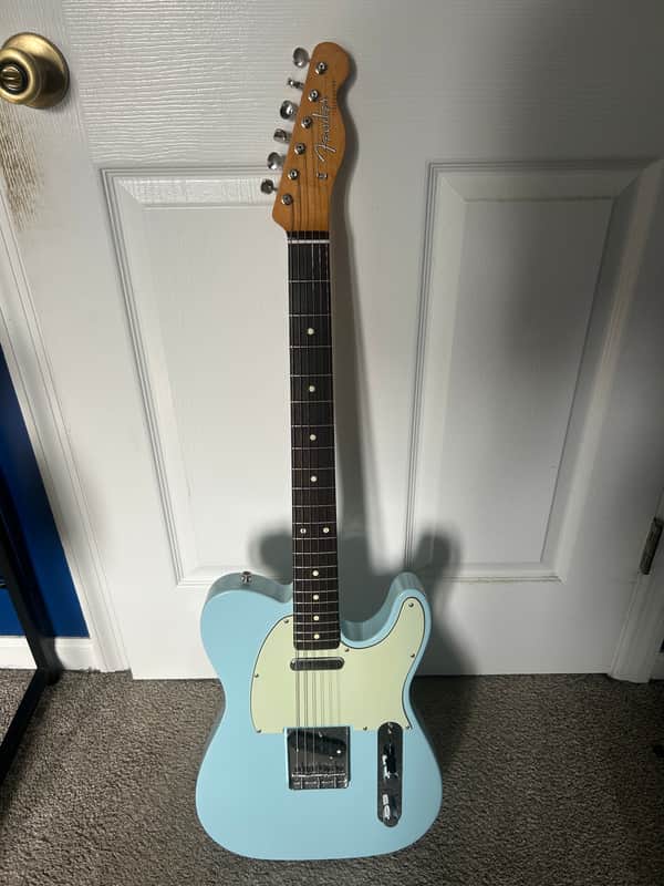 Fender Vintera II '60s Telecaster with Rosewood Fretboard 2023 - 2026 - Sonic Blue